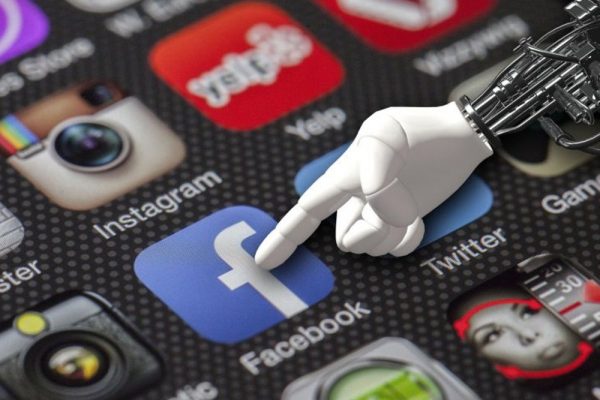 how to ethically use social media bots to accelerate your business growth 600x400 - How to Ethically Use Social Media Bots to Accelerate Your Business Growth